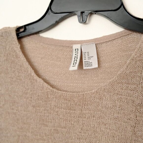 H&M Devided Women's Sweater - Picture 3 of 4